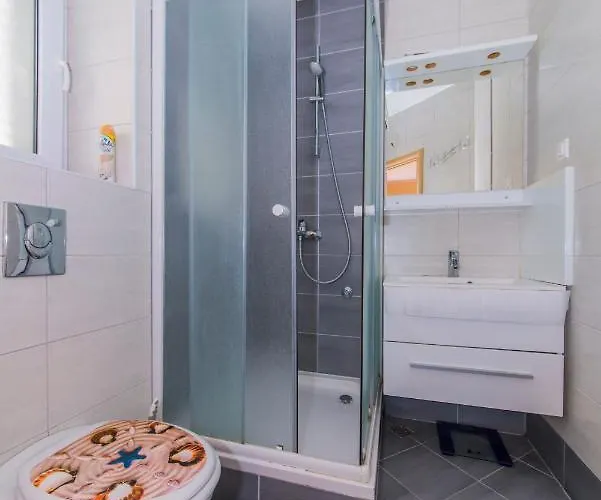 International Radic * Makarska